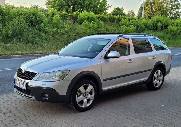 Skoda Octavia cena 30900 przebieg: 226000, rok produkcji 2010 z Pionki małe 781